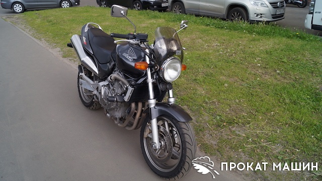 Аренда мотоцикла Honda CB600 Hornet в Москве